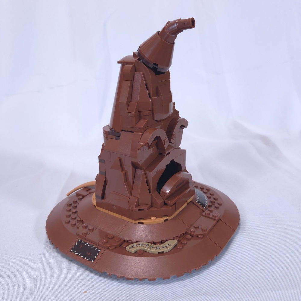 LEGO Harry Potter 76429 Talking Sorting Hat with Voice Effect with Box & manual - Picture 7 of 10